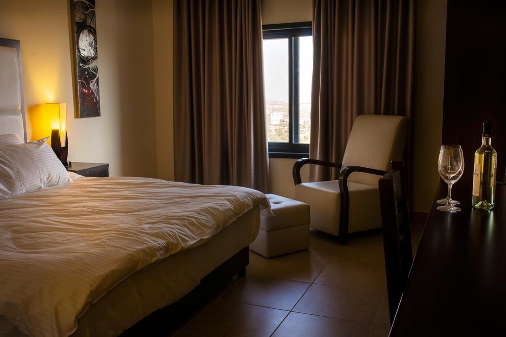 Taybeh Golden Hotel Ramallah Exterior foto