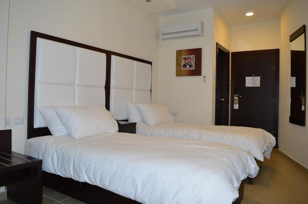 Taybeh Golden Hotel Ramallah Exterior foto